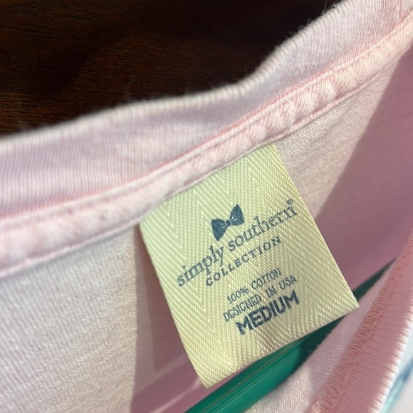 Simply southern peace tee Daisy - Picture 4 of 5